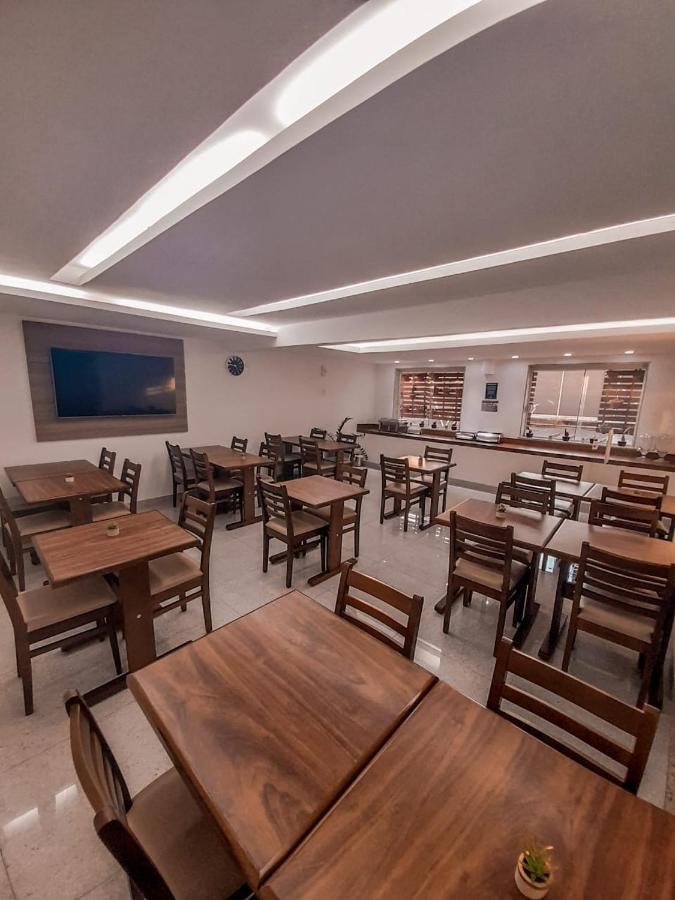 Kaluff Hotel Itaboraí Buitenkant foto