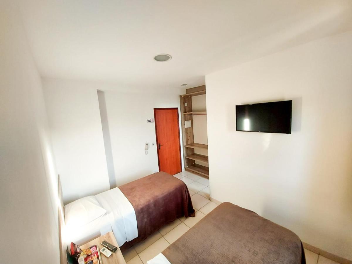 Kaluff Hotel Itaboraí Buitenkant foto