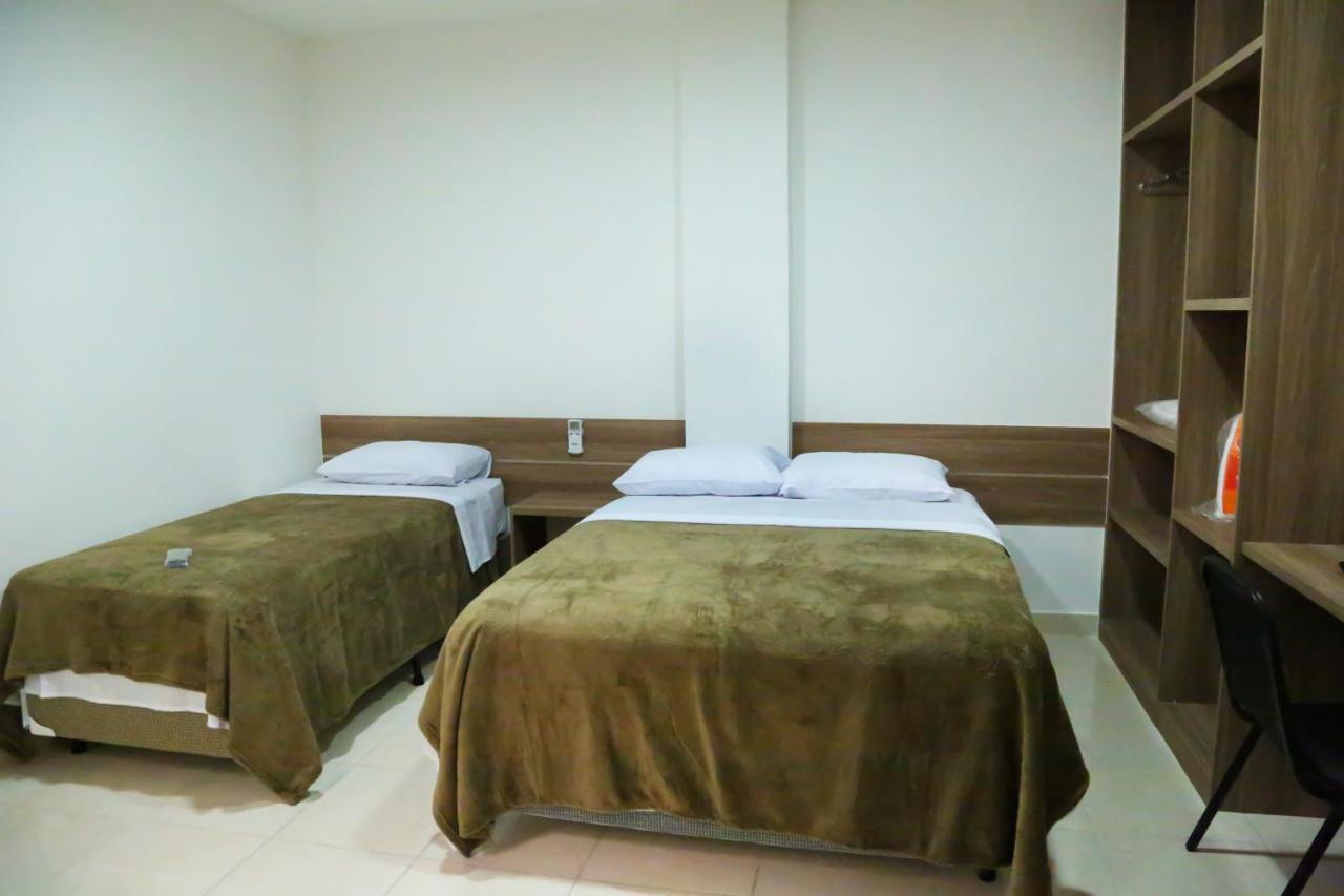 Kaluff Hotel Itaboraí Buitenkant foto